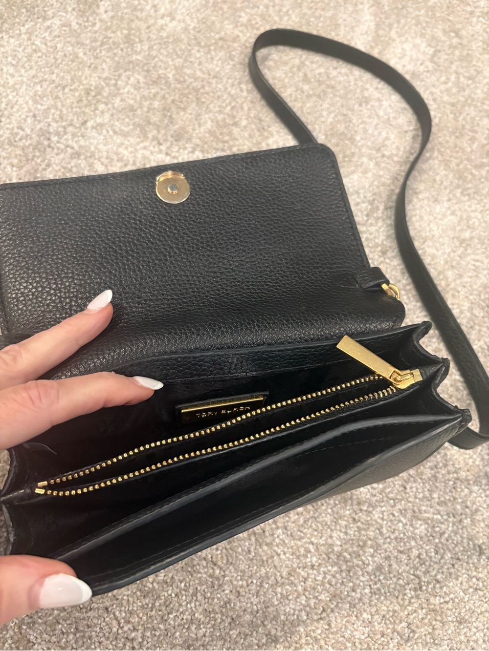Tory Burch Black Pebbled Leather Crossbody with Gold Logo - Picture 5 of 6